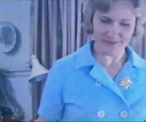დედა დაჭერა თვითმმართველობის სიყვარული, აზიელები, ბიჭები, კვების