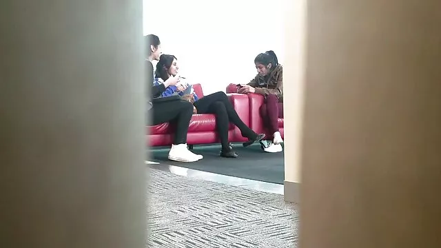 Kazashka shit მსუქანი, მოყვრული, დიდი ლამაზი ქალები, ახალგაზრდა (18+) რამდენიმე ბუნებაში